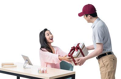 格斗游戏《Space Hunters》Steam页面公布 明年发售